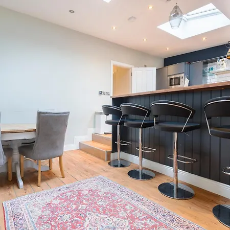 3-bed House In Centre Dublin