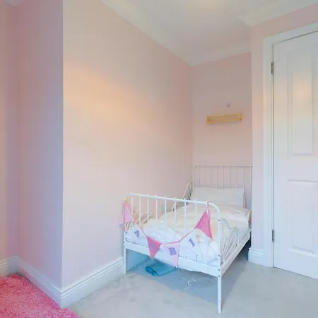 3-bed House In Centre Dublin