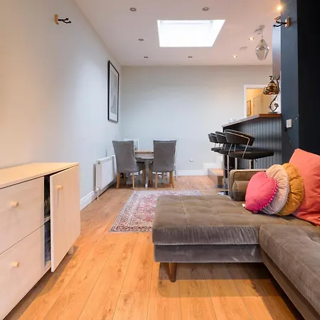 3-bed House In Centre Dublin