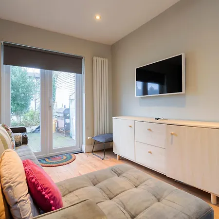 3-bed House In Centre * Dublin